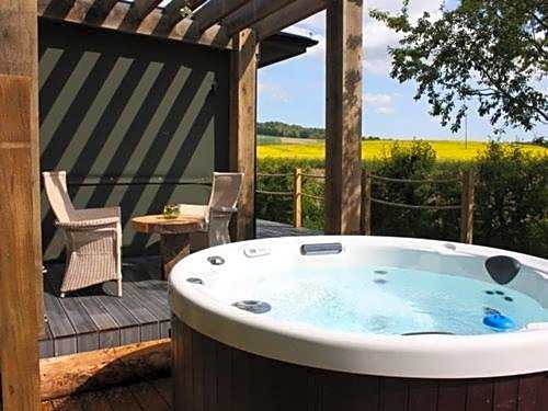 Foto 1 di 9 di The Chilterns View