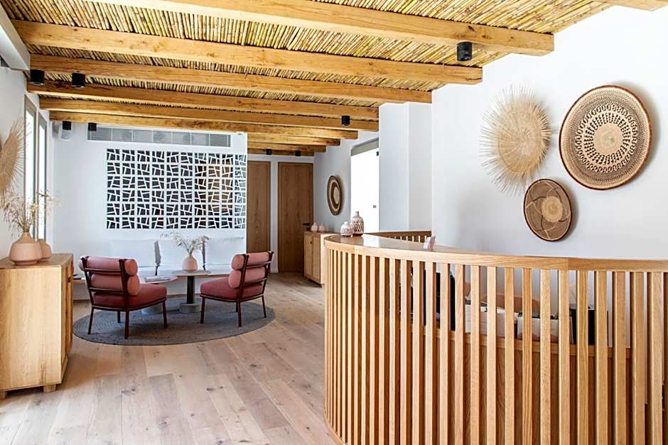 Adorno Beach Hotel and Suites