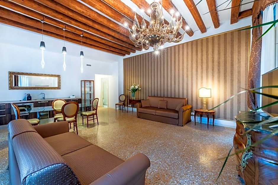 San Teodoro Palace - Luxury Apartments