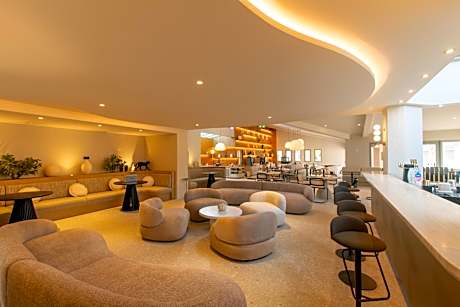 Golden Tulip Avignon Le Paradou