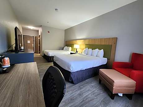 Queen Room with Two Queen Beds  Roll-In Shower - Disability Access/Non-Smoking