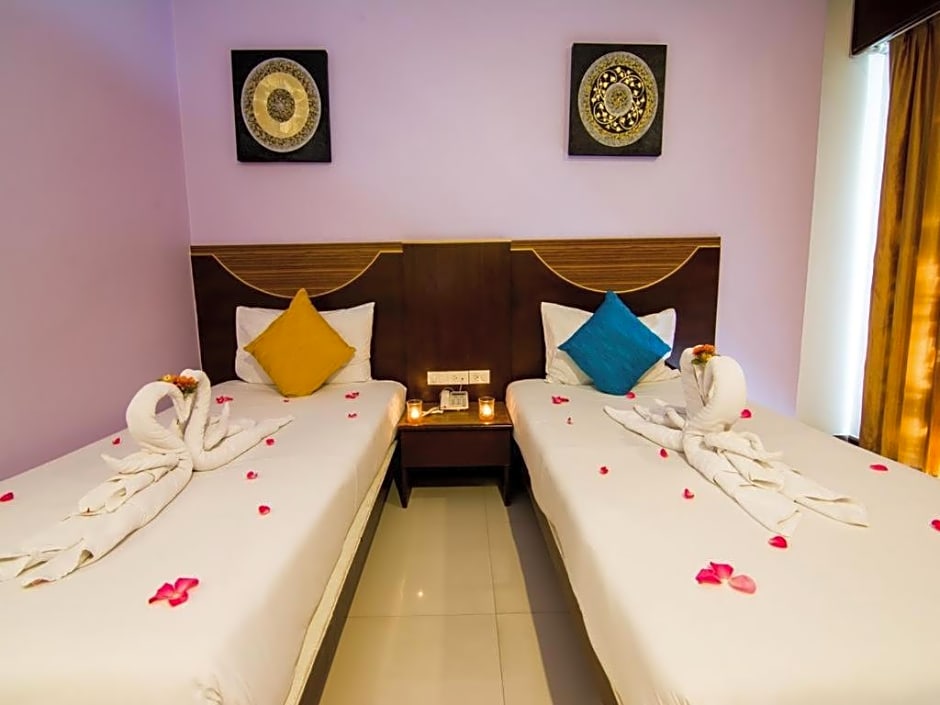 Sharaya Boutique Complex