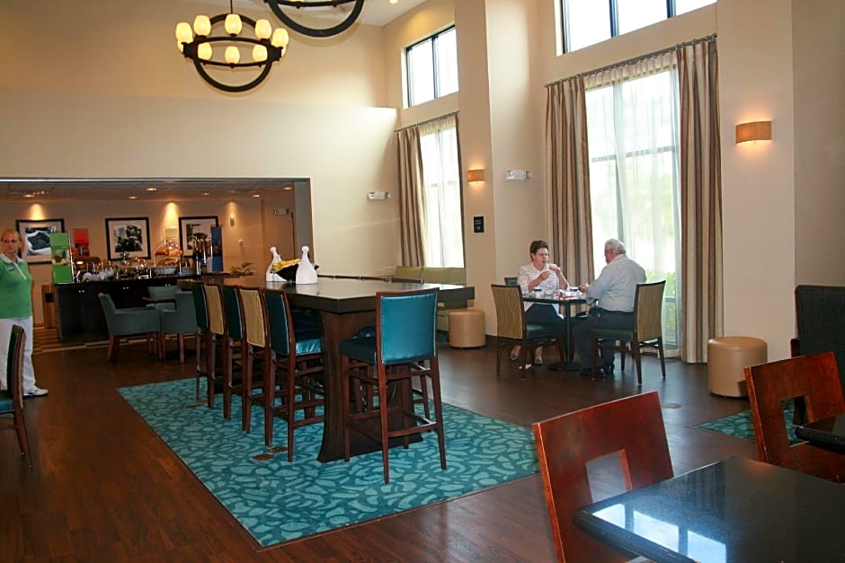 Hampton Inn By Hilton And Suites Baton Rouge Port Allen