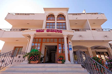 HOTEL MEDUZA