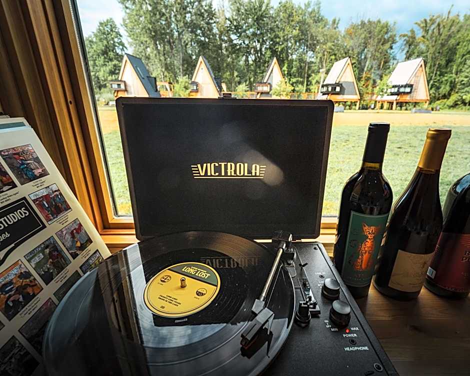 Finger Lakes Treehouse