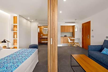 Comfort Suite with Spa Access