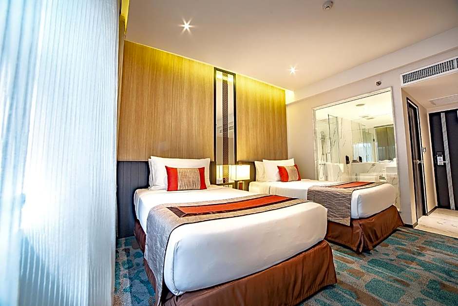 Grace Hotel Bangkok (SHA Plus)