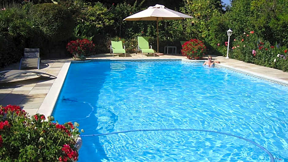 Alba House Guest House