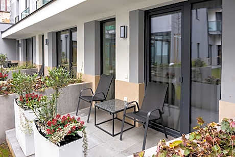 Deluxe Two Floor Suite