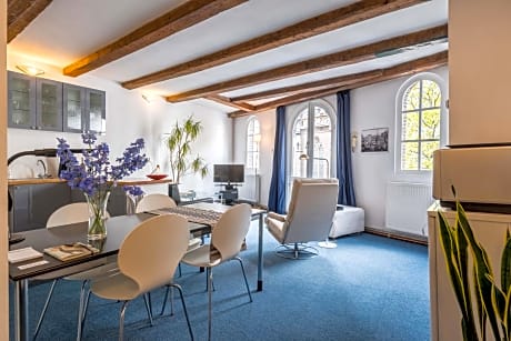 Anny's Warehouse City Centre!