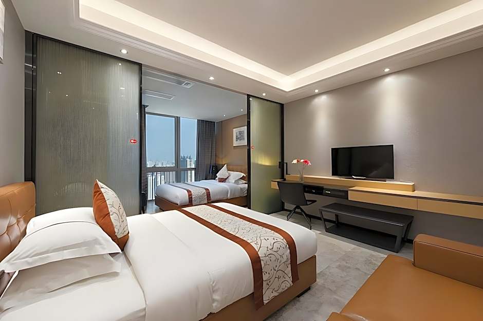 Lemon Tree International Apartment