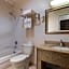 Rodeway Inn & Suites Portland West - Beaverton