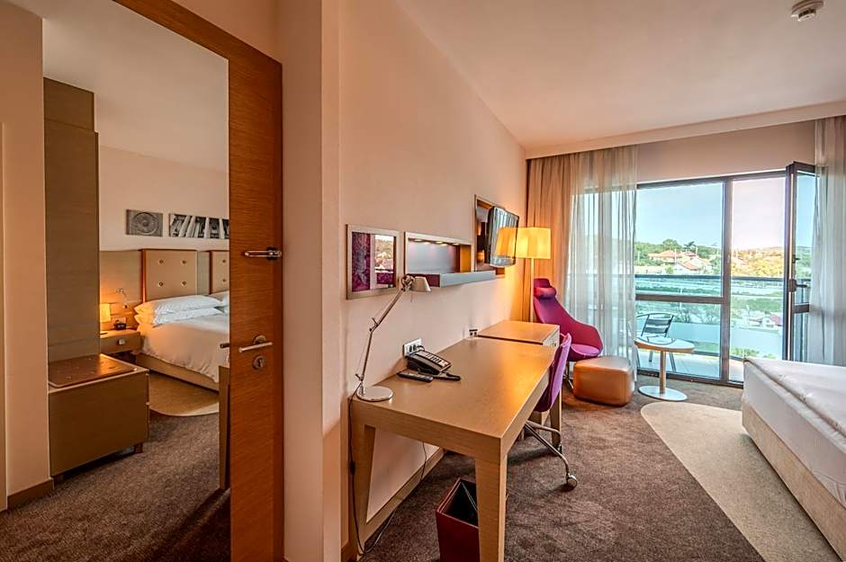 DoubleTree By Hilton Oradea