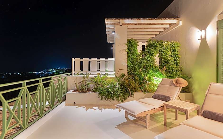 Casa Di Fiori Andros Suites