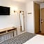 Hotel Musher