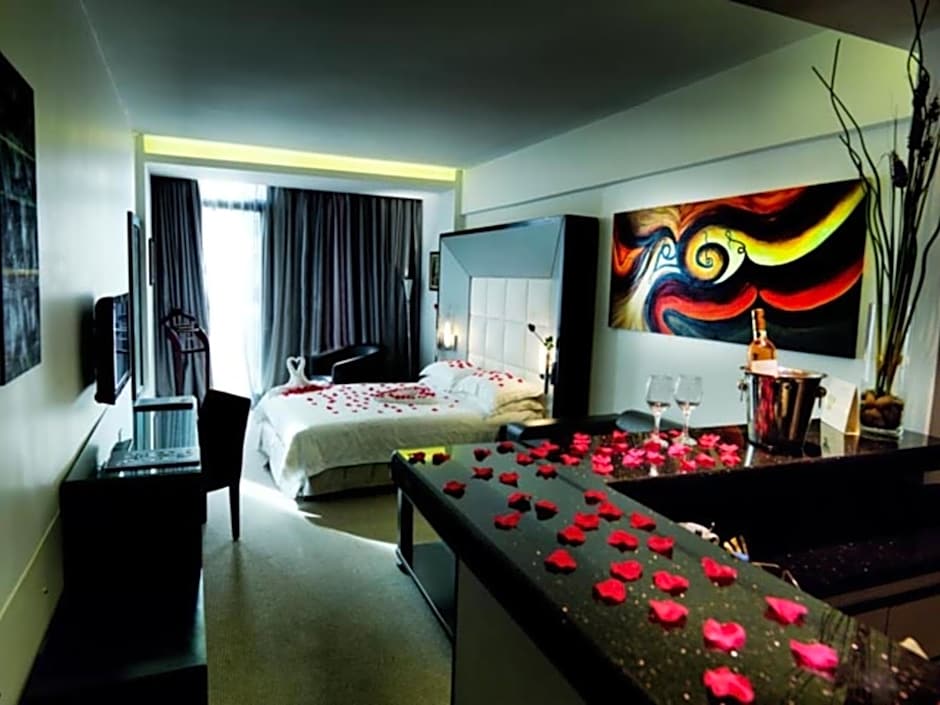WH Hotel