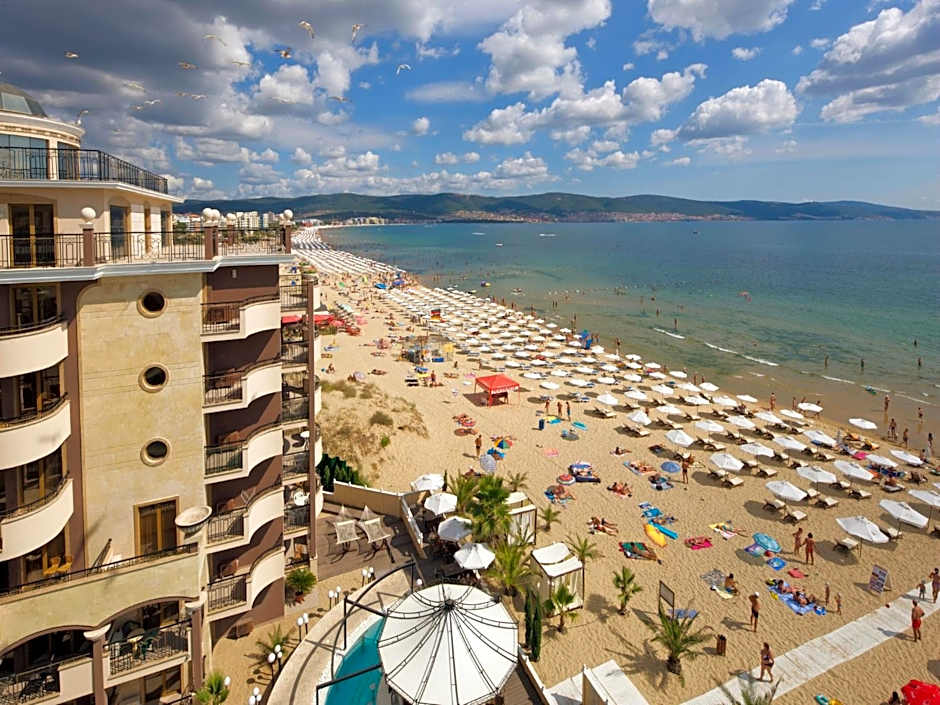 Hotel Golden Ina - All Inclusive - Beachfront