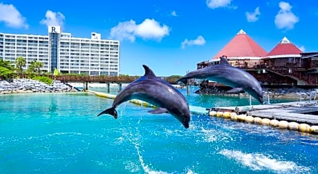 Renaissance by Marriott Okinawa Resort