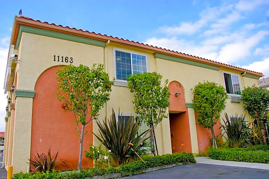 Crystal Inn Suites & Spas