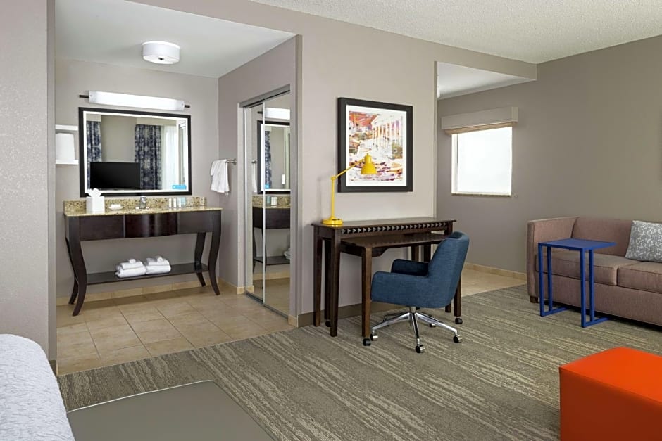 Hampton Inn By Hilton & Suites National Harbor/Alexandria Area