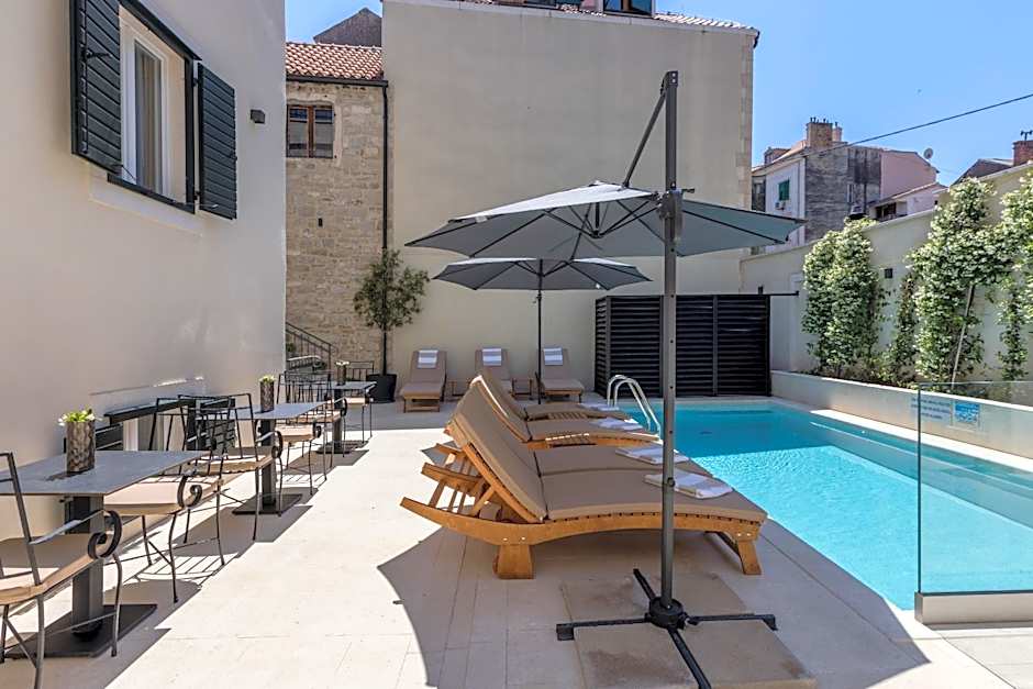 Sperone Hotel