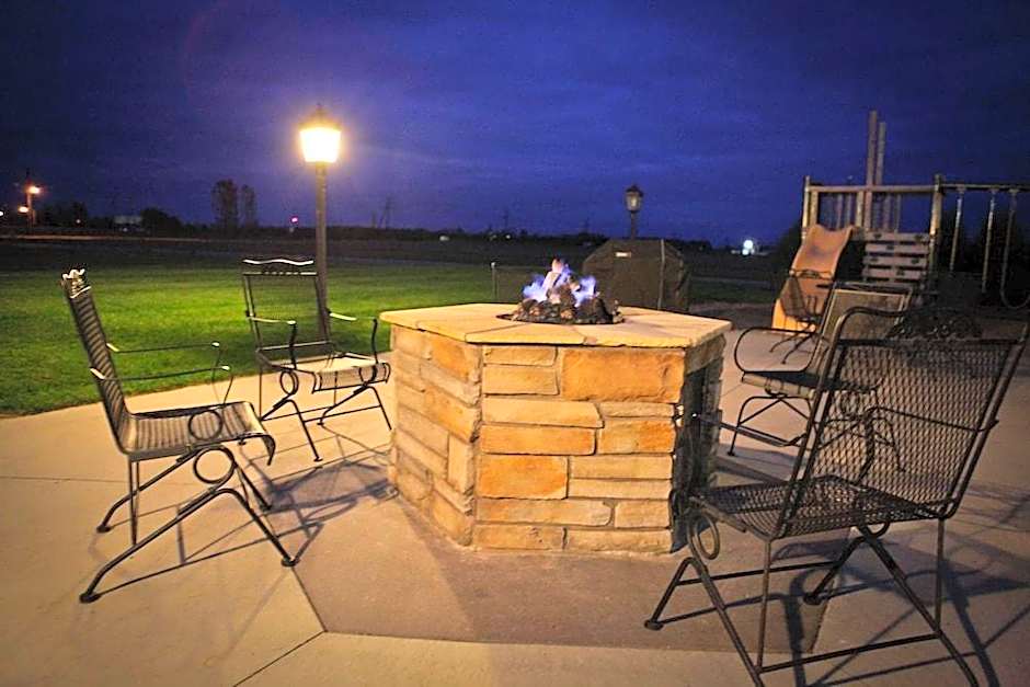 GrandStay Hotel & Suites Perham