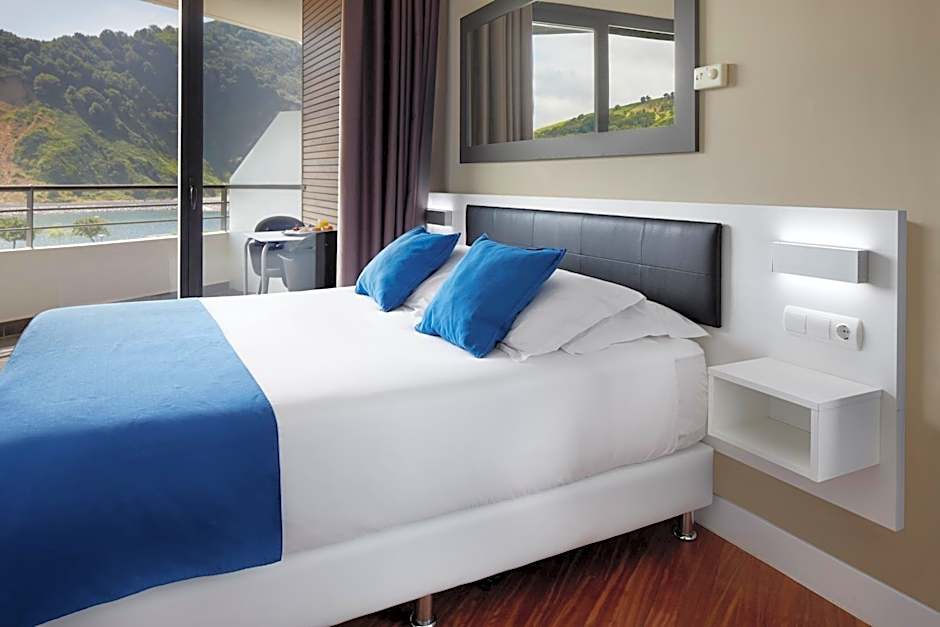 Hotel & Thalasso Villa Antilla - Habitaciones con Terraza