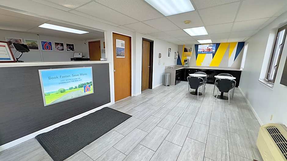 Motel 6-Dyersburg, TN