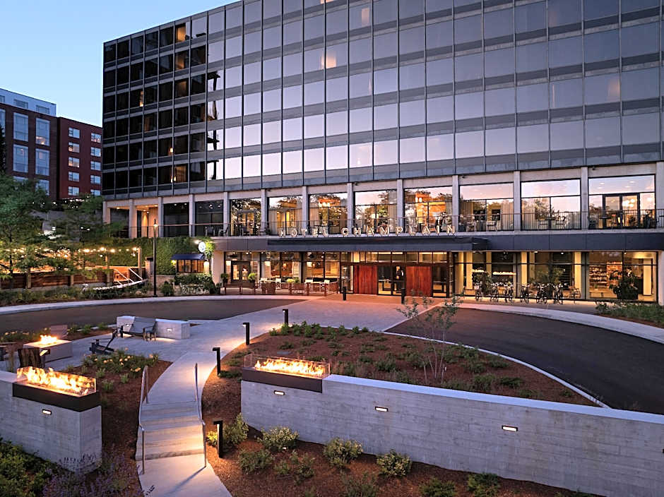 Hotel Champlain Burlington Curio Collection by Hilton