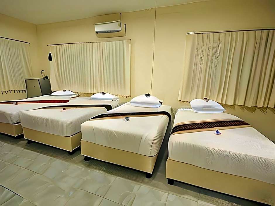 Piyaporn Hill Paradise Hotel