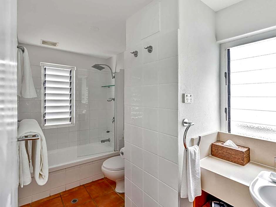 The Reef House Adults Retreat