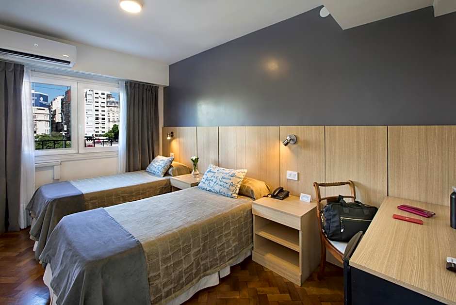 Photo 1 of 5 of Triple Room
