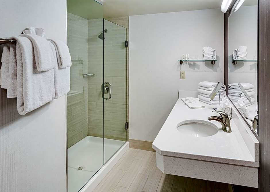 Courtyard by Marriott Hartford Cromwell