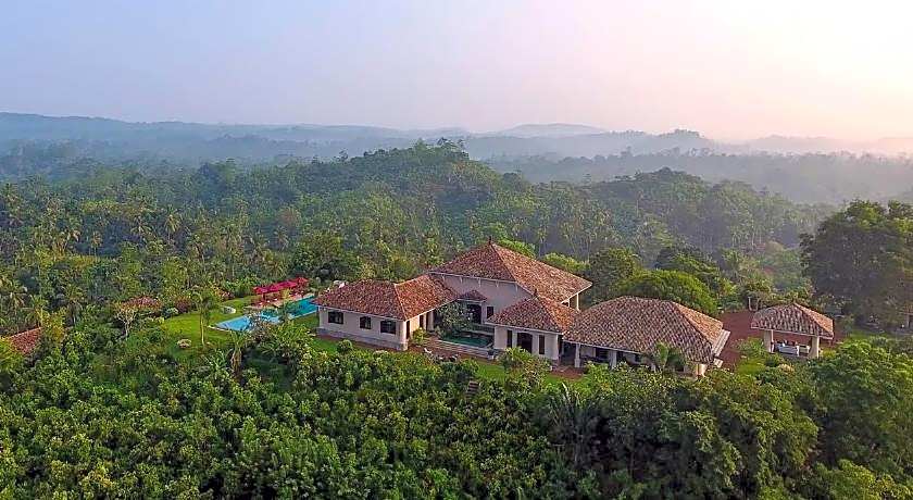 Villa Mayurana by Edwards Collection