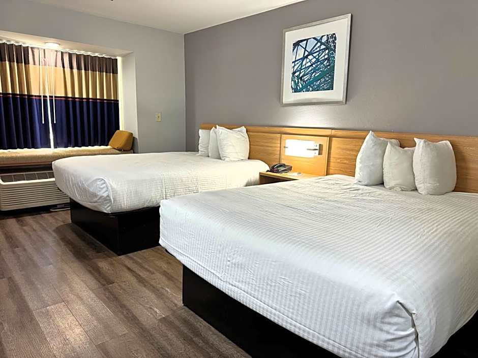 Microtel Inn & Suites by Wyndham Cottondale/Tuscaloosa