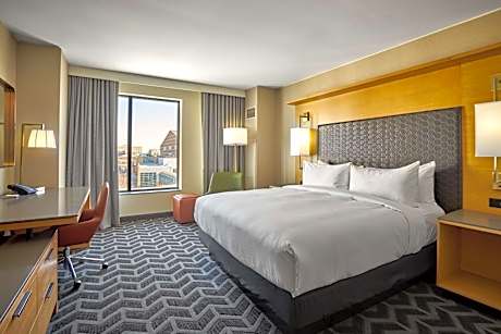 King Room - Hearing Accessible