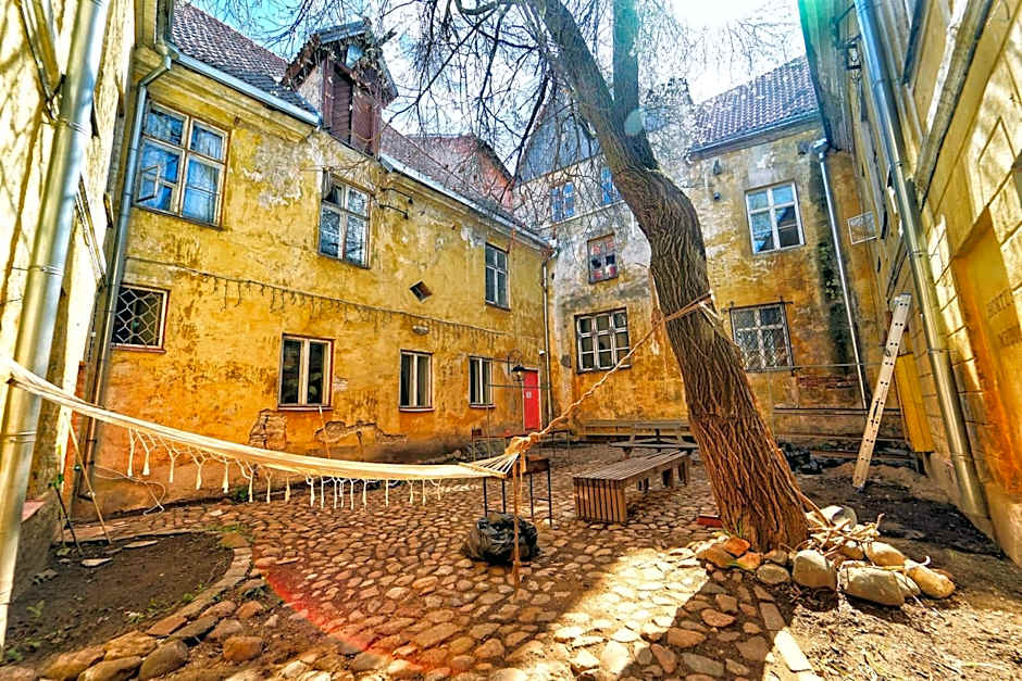 The Monks Bunk Hostel & Bar