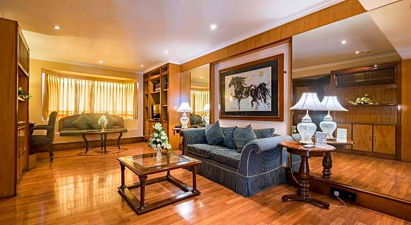 Hotel Parle International