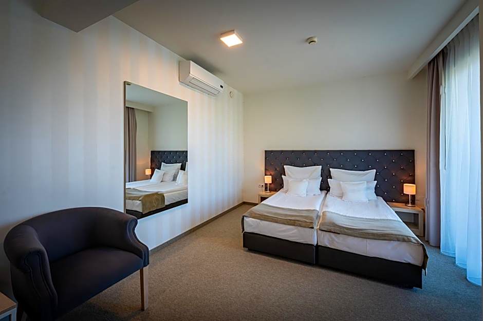 Hotel Uniejów