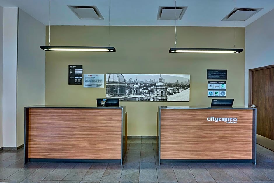 City Express by Marriott Ciudad de México La Villa