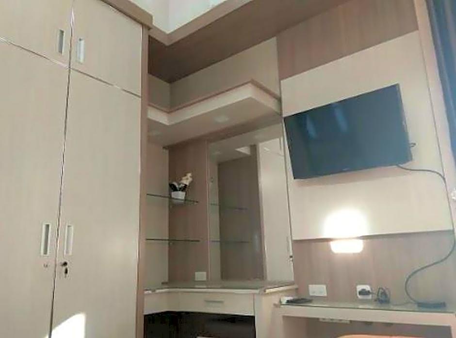 Kedai Oma Syariah Mitra RedDoorz