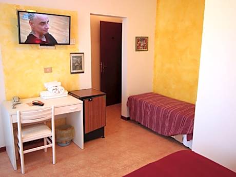 Standard Family Room