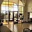 Brentwood Inn & Suites