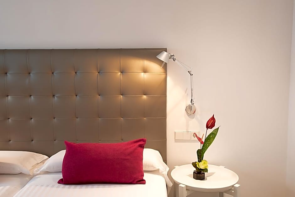 Intur Palacio San Martin