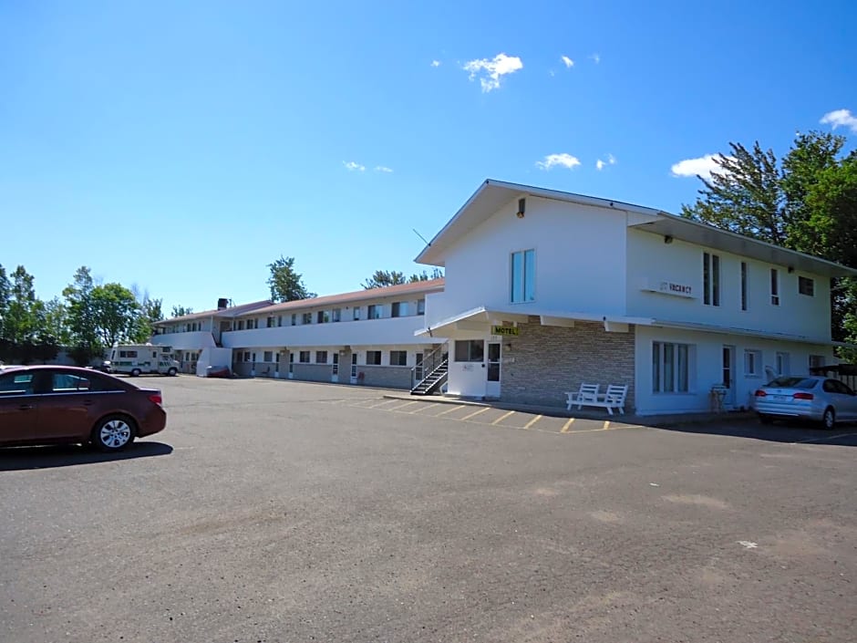Voyageur Motel