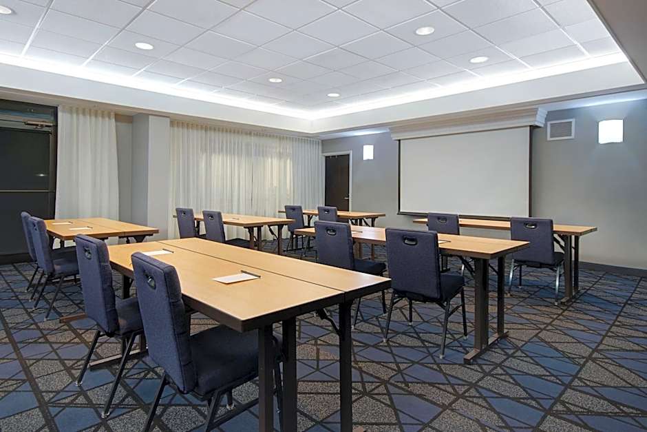 Courtyard by Marriott State College