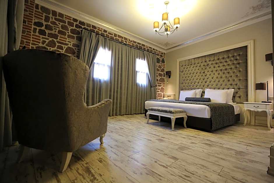 L'agora Old Town Hotel & Bazaar