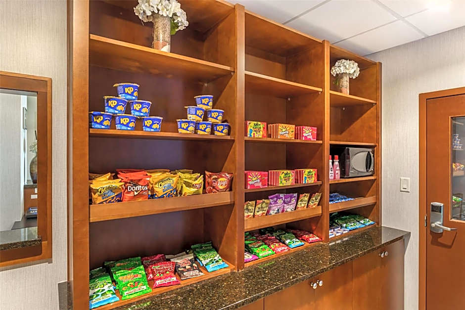 Best Western Plus Service Inn & Suites