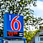 Motel 6-Arlington Heights, IL - Chicago North Central