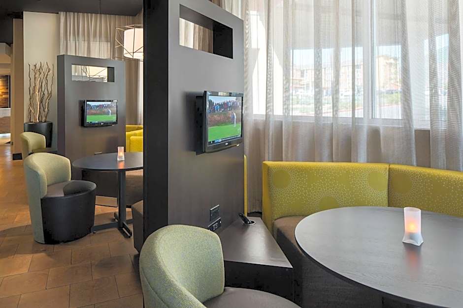 Courtyard by Marriott Glenwood Springs